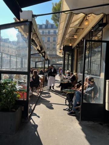 Best Place In Saint Germain Des Pres Paris Exterior photo